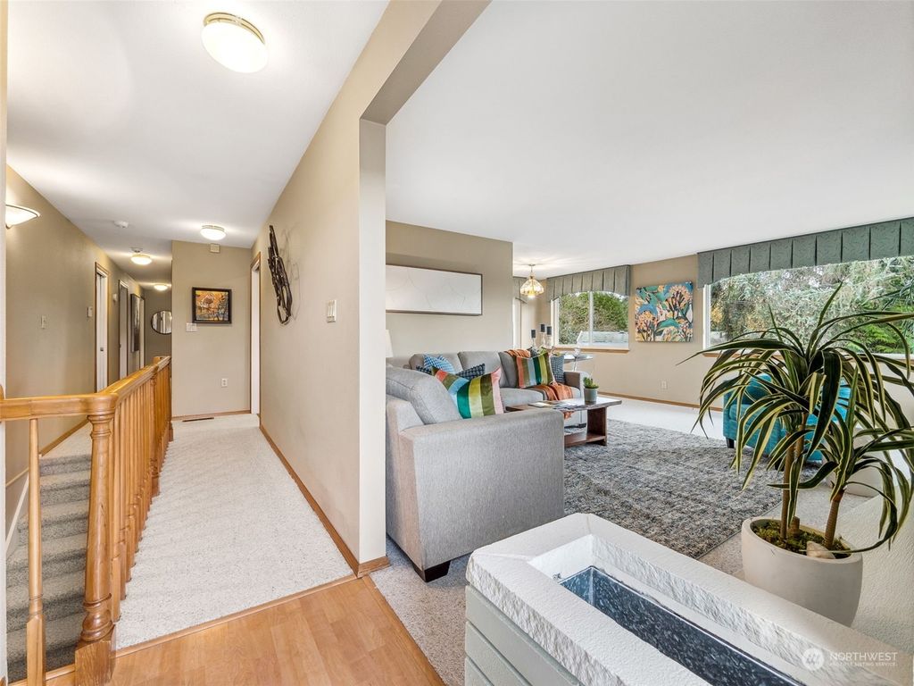 Photo of 625 SW 175th Place, Normandy Park, WA 98166 (MLS # 2310276)