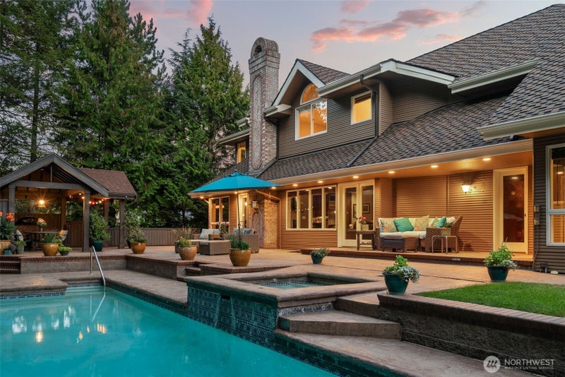 19305 4th Place SW