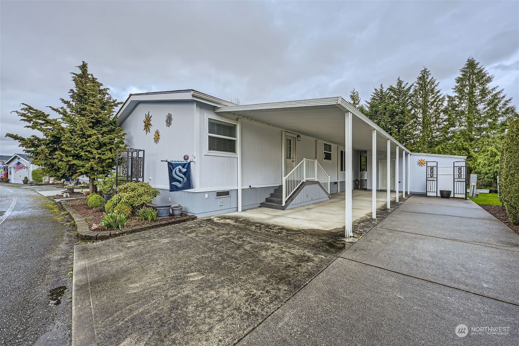 Photo of 14727 43rd Avenue NE #30, Marysville, WA 98271 (MLS # 2220218)