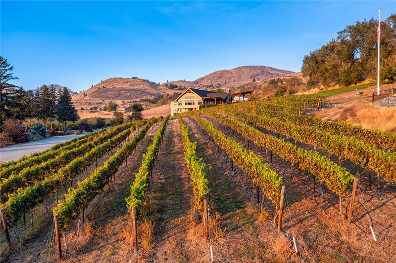 270 Upper Joe Creek Road
