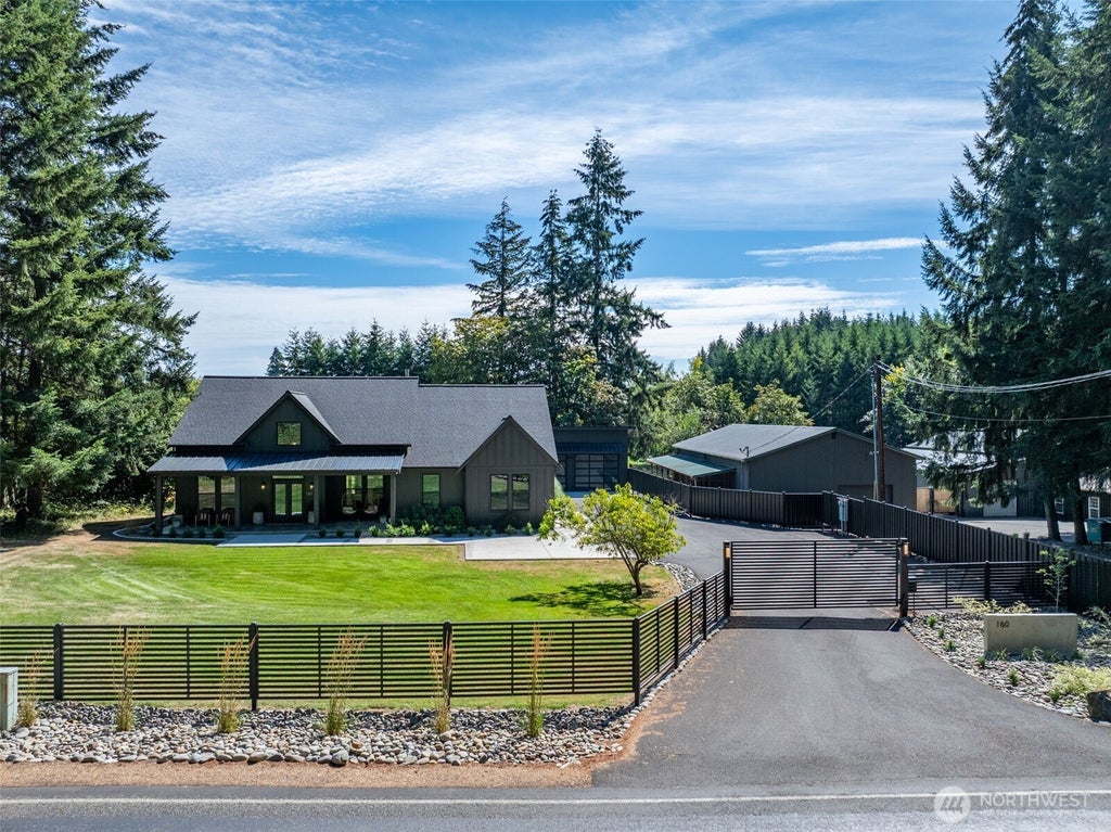 Photo of 160 Devereese Road, Chehalis, WA 98532 (MLS # 2582089)