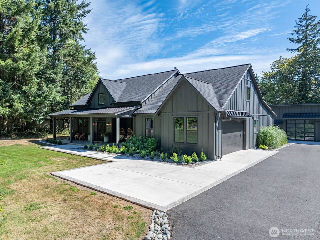 Photo of 160 Devereese Road, Chehalis, WA 98532 (MLS # 2582089)