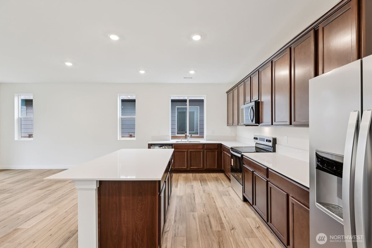 8741 52nd Place NE MC-014