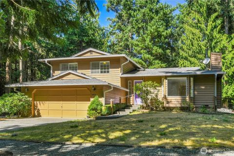 Photo of 3918 Brenden Circle, Clinton, WA 98236 (MLS # 2487639)
