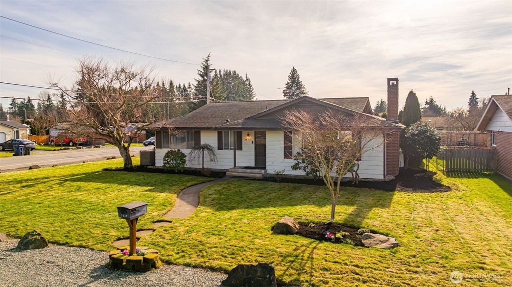 Photo of 5430 91st Street NE, Marysville, WA 98270 (MLS # 2475937)