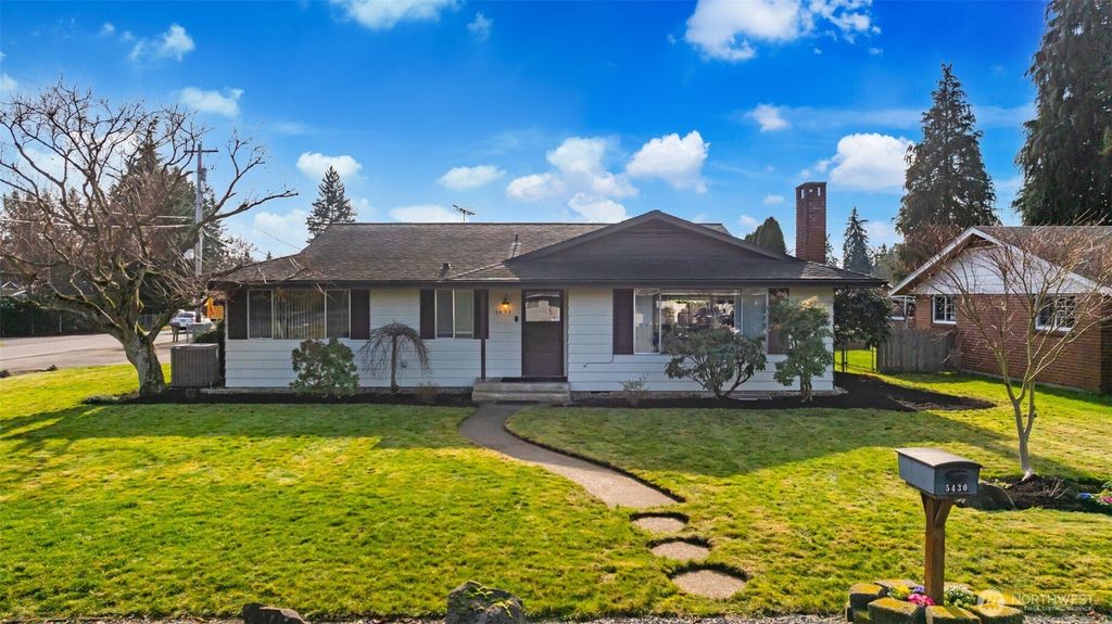 Photo of 5430 91st Street NE, Marysville, WA 98270 (MLS # 2475937)