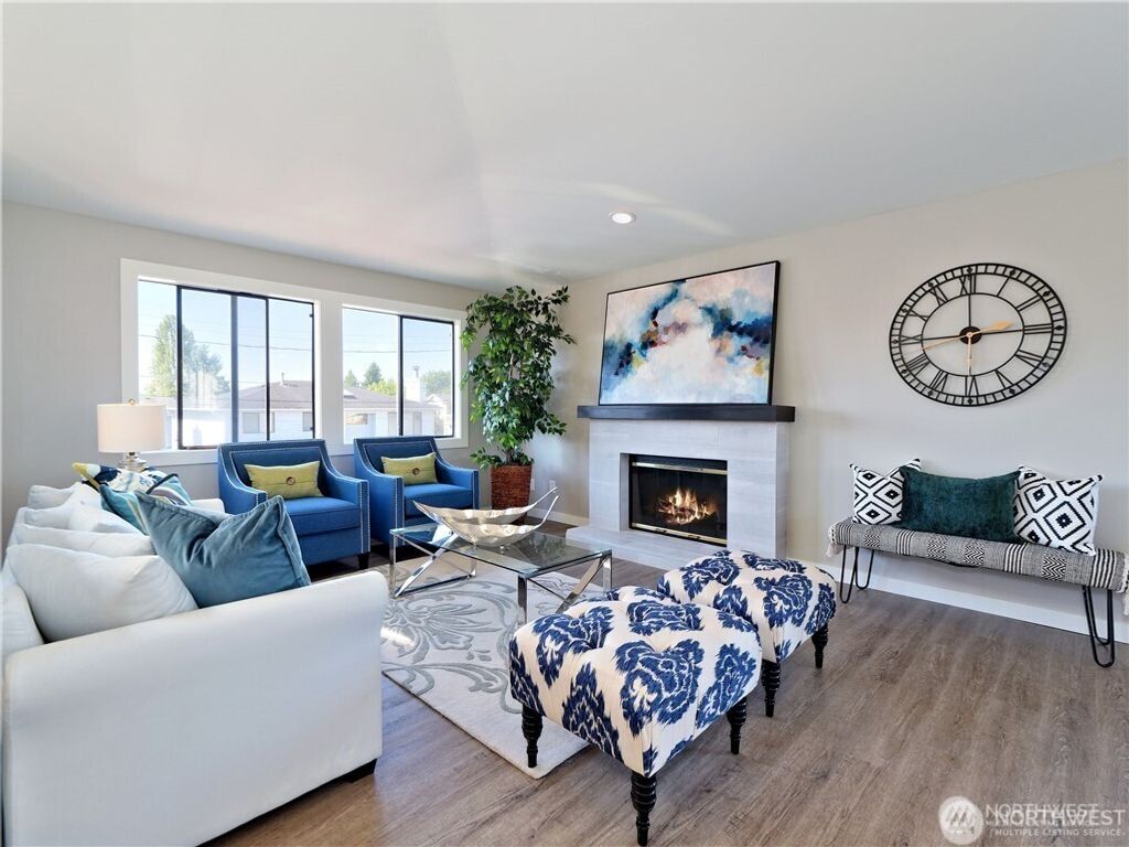 Photo of 6750 28th Avenue S, Seattle, WA 98108 (MLS # 2506120)