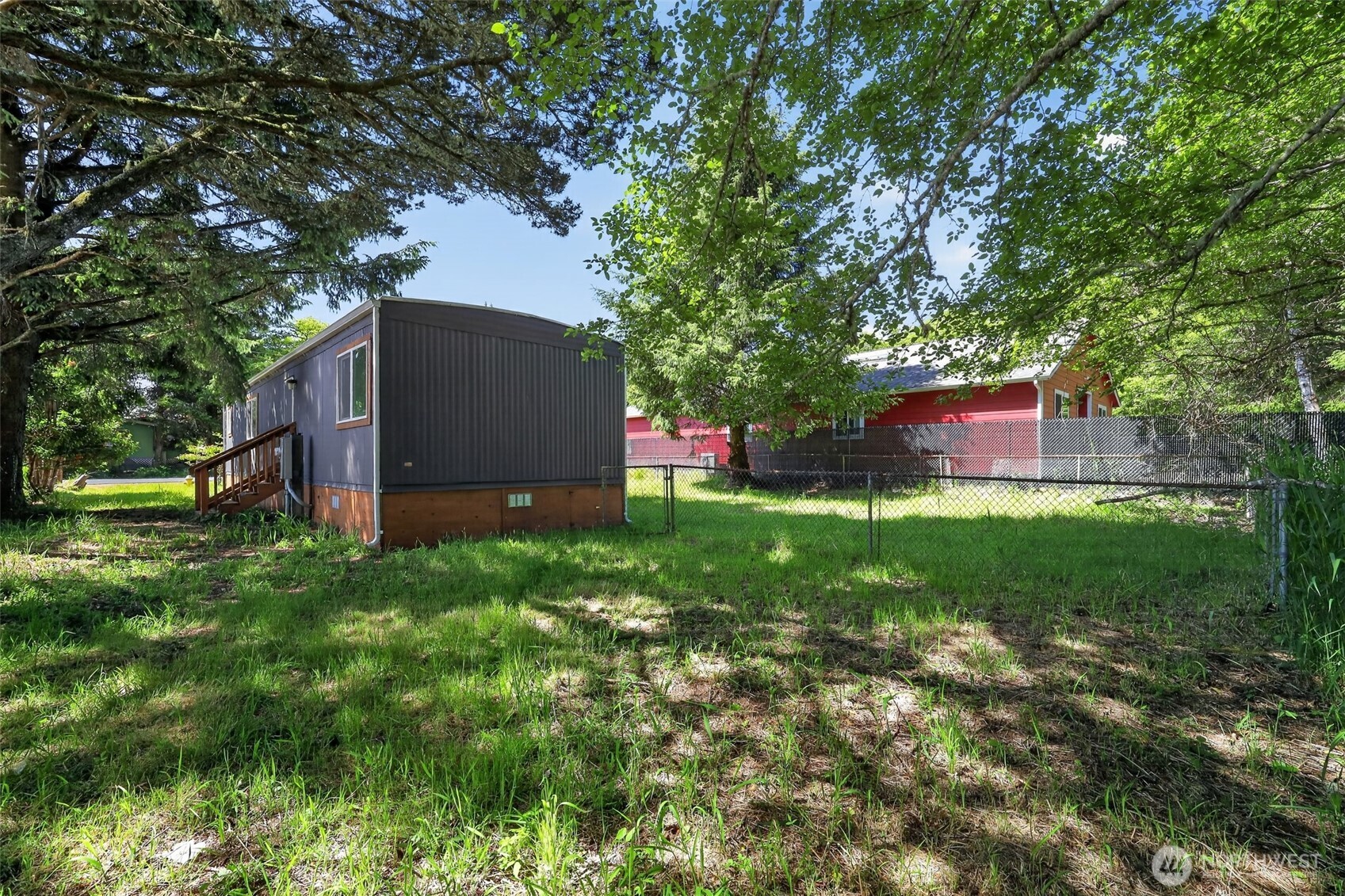 206 E Rain Street