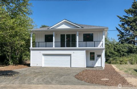 18 N 2nd Street Pacific Beach WA 98571