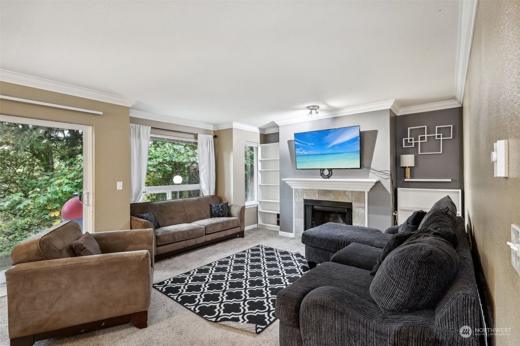 Photo of 31500 33rd Place SW #U102, Federal Way, WA 98023 (MLS # 2300575)