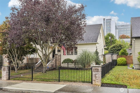 Photo of 1316 Lombard Avenue, Everett, WA 98201 (MLS # 2589294)