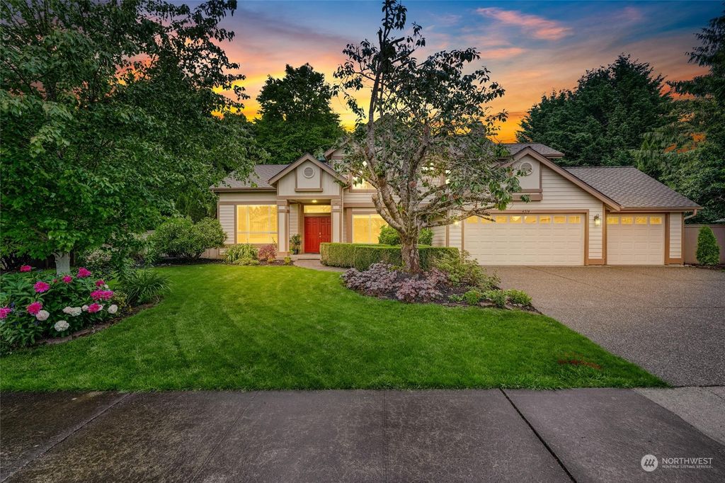 Photo of 4374 326th Avenue NE, Carnation, WA 98014 (MLS # 2242834)