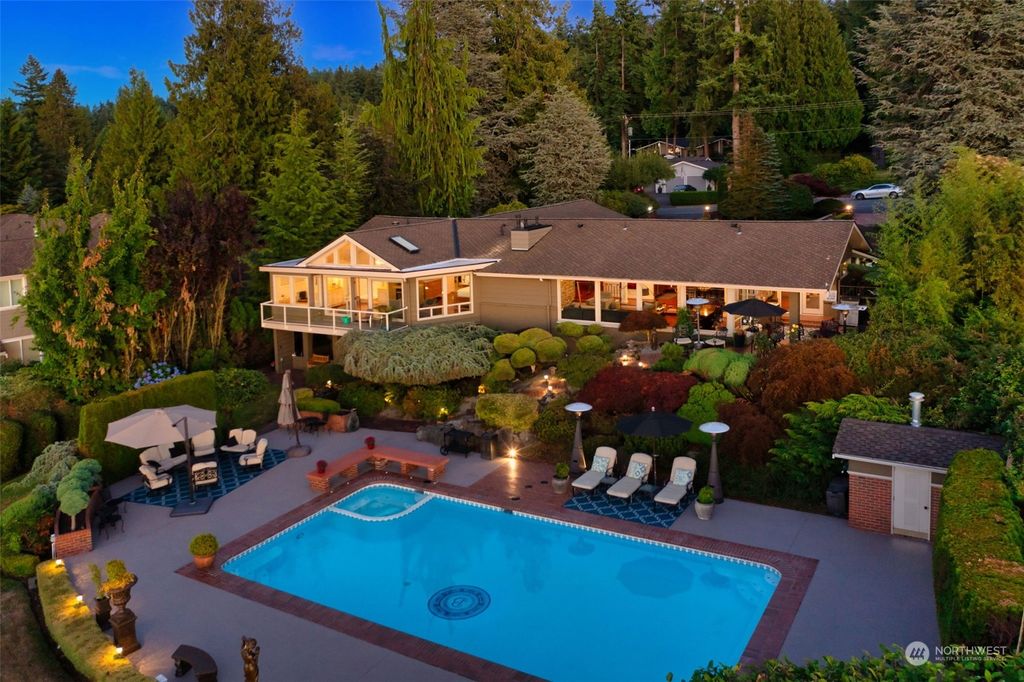 Photo of 8723 Talbot Road, Edmonds, WA 98026 (MLS # 2166408)