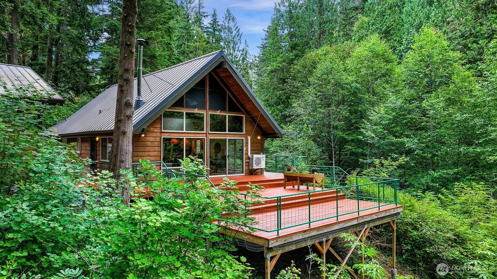 Photo of 21 Austin Creek Lane, Bellingham, WA 98229 (MLS # 2583511)
