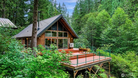 Photo of 21 Austin Creek Lane, Bellingham, WA 98229 (MLS # 2583511)