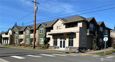 Photo of 502 First Street #208, Snohomish, WA 98290 (MLS # 2537108)