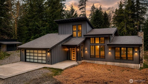 Photo of 14886 Wilkeson Spiketon Road E, Wilkeson, WA 98396 (MLS # 2572113)