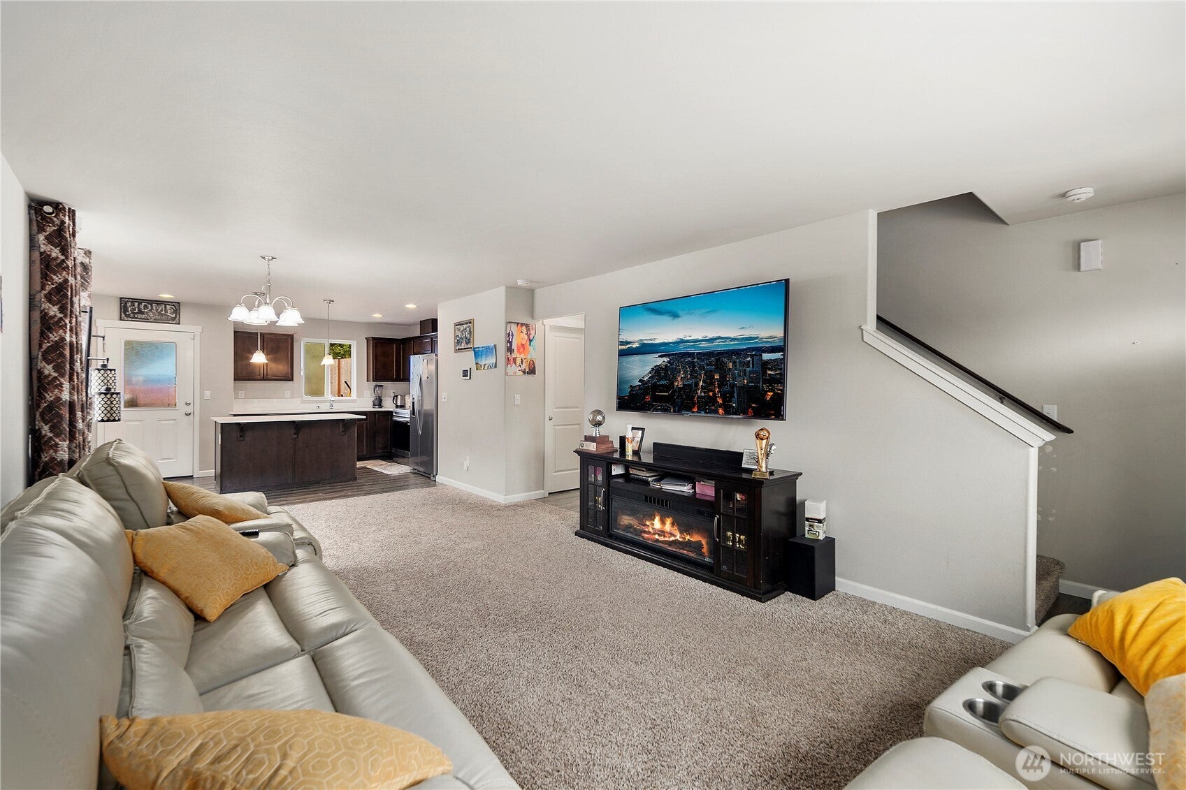 1202 E 58th Street