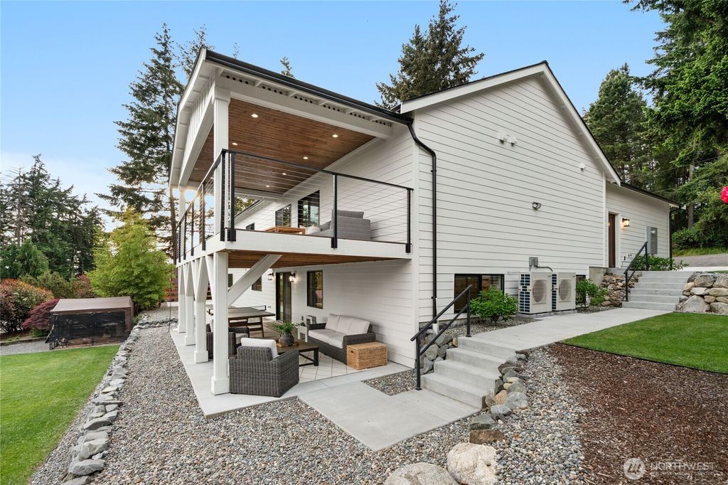 Photo of 11016 46th Street E, Edgewood, WA 98372 (MLS # 2520843)