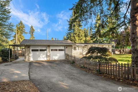 Photo of 21858 SE 251 Place, Maple Valley, WA 98038 (MLS # 2445766)