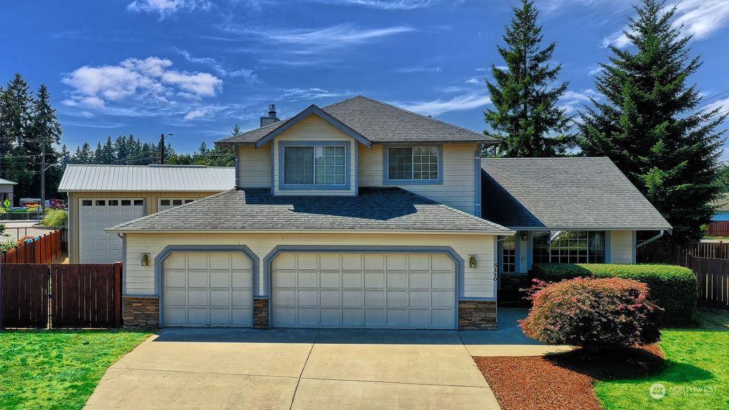 Photo of 5110 108th Place NE, Marysville, WA 98271 (MLS # 2151500)