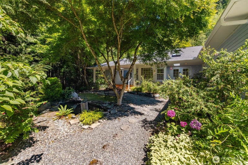 18915 Cascade Ridge Court