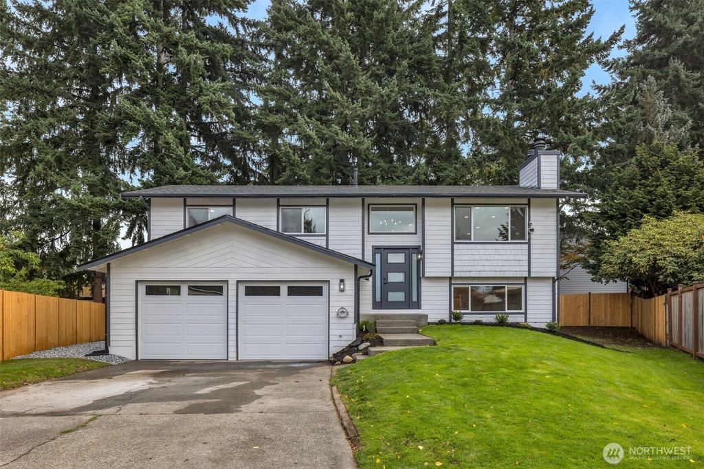Photo of 3611 SW 342nd Court, Federal Way, WA 98023 (MLS # 2444488)