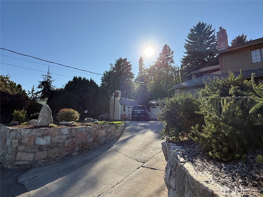 Photo of 300 Canyon Court Drive, Omak, WA 98841 (MLS # 2585276)