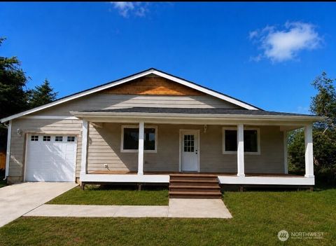 Photo of 329 Yorkmar Street SW, Ocean Shores, WA 98569 (MLS # 2532486)