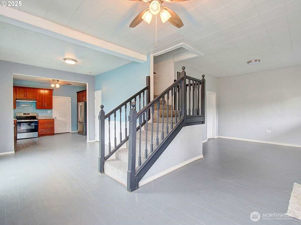 823 D Street