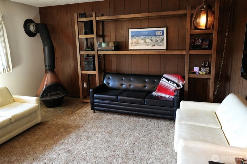 220 Tanner Way 301