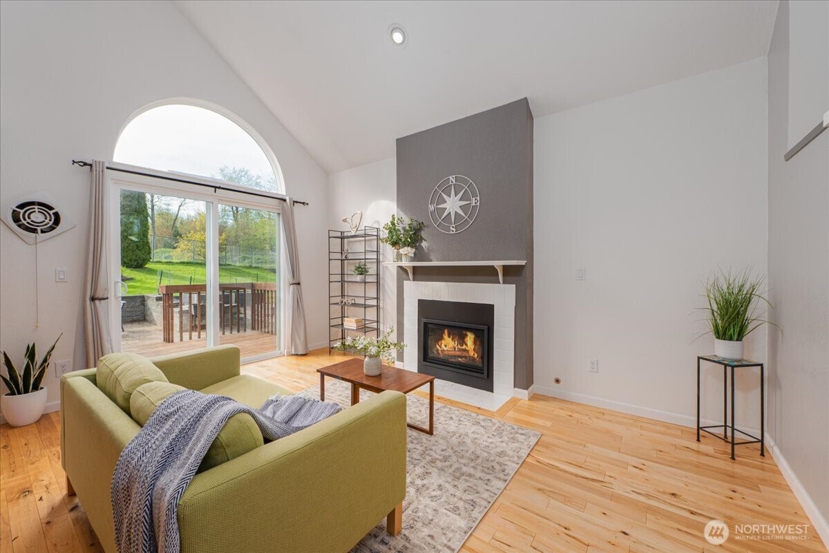19906 28th Avenue W B