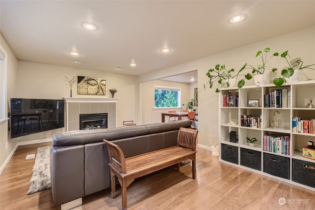Photo of 7129 188th Place SW, Lynnwood, WA 98036 (MLS # 2015460)