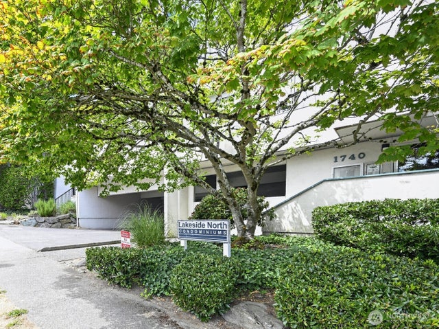 1740 NE 86th Street 101 #101, Seattle