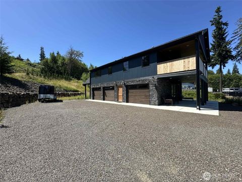 Photo of 213 Tanglewood Drive, Mossyrock, WA 98564 (MLS # 2492530)