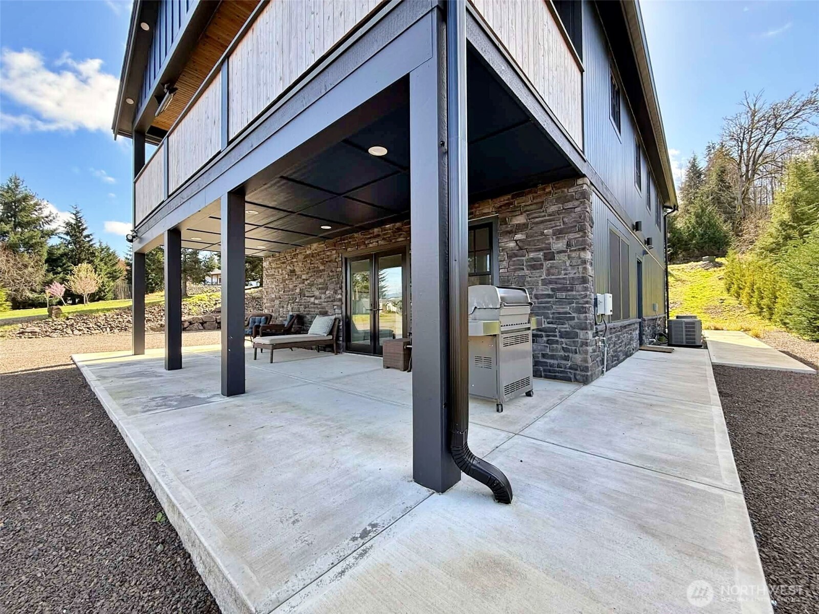 213 Tanglewood Drive
