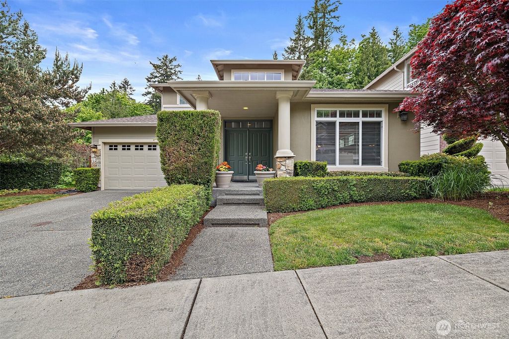 Photo of 16616 SE 165th Way, Renton, WA 98058 (MLS # 2376626)
