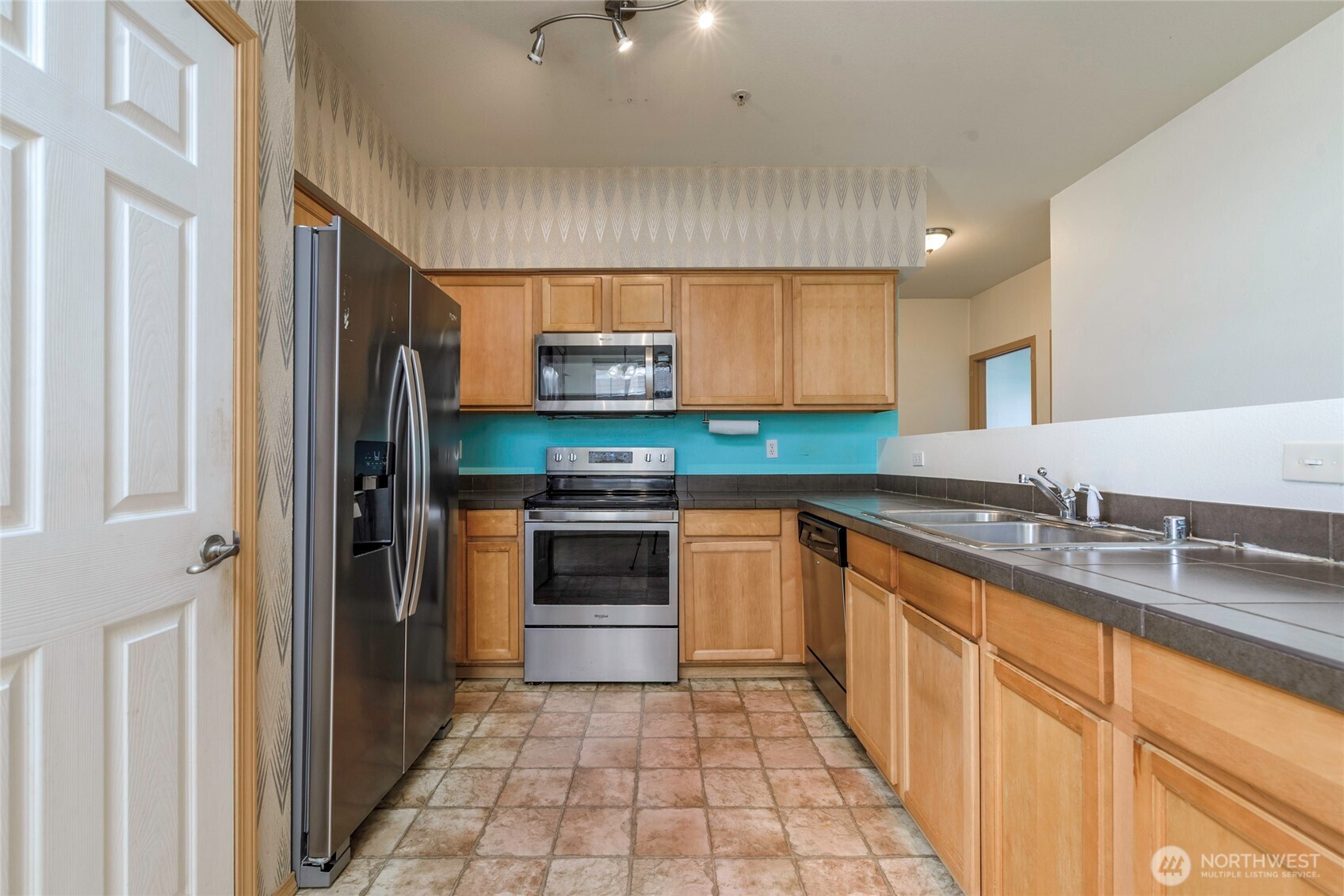10109 186th Street E 148