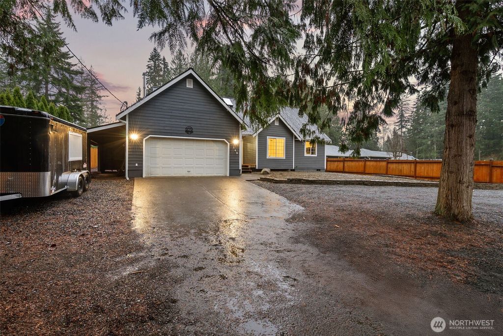 Photo of 140 E Timberlake Drive, Shelton, WA 98584 (MLS # 2458437)