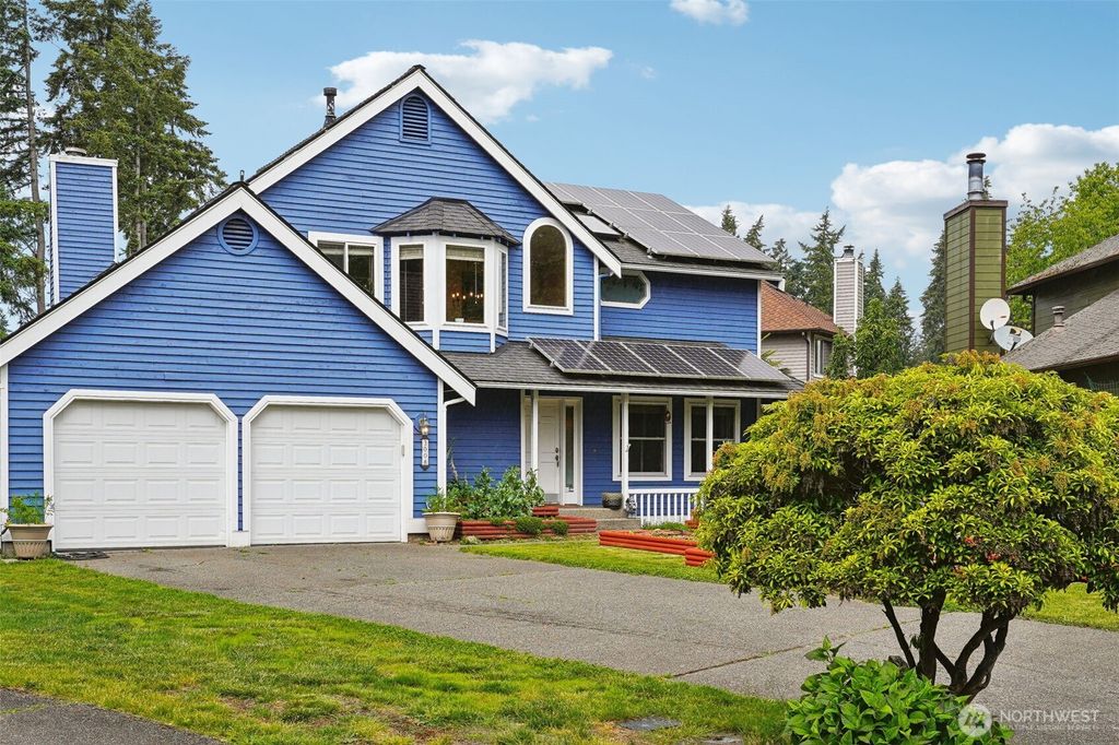 Photo of 3008 S 365th Court, Federal Way, WA 98003 (MLS # 2377090)