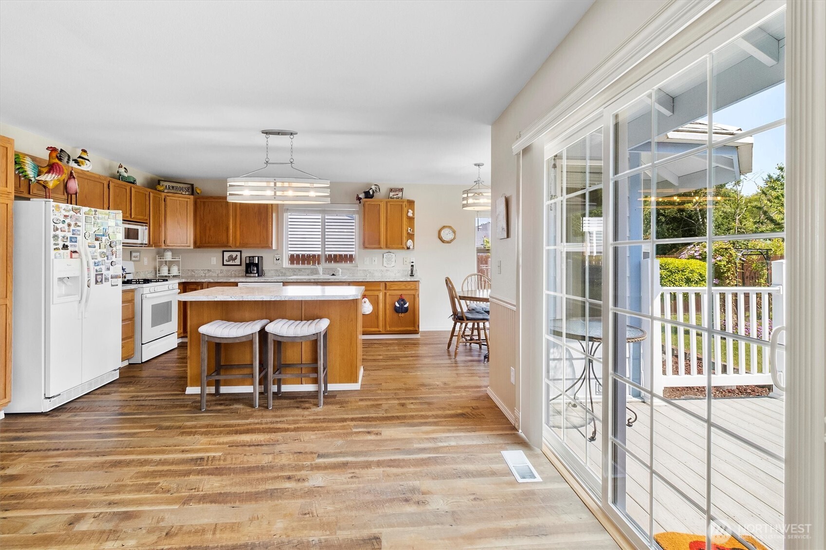 Ferndale, Washington 98248, United States, 4 Bedrooms Bedrooms, ,2 BathroomsBathrooms,Residential,Active,159711