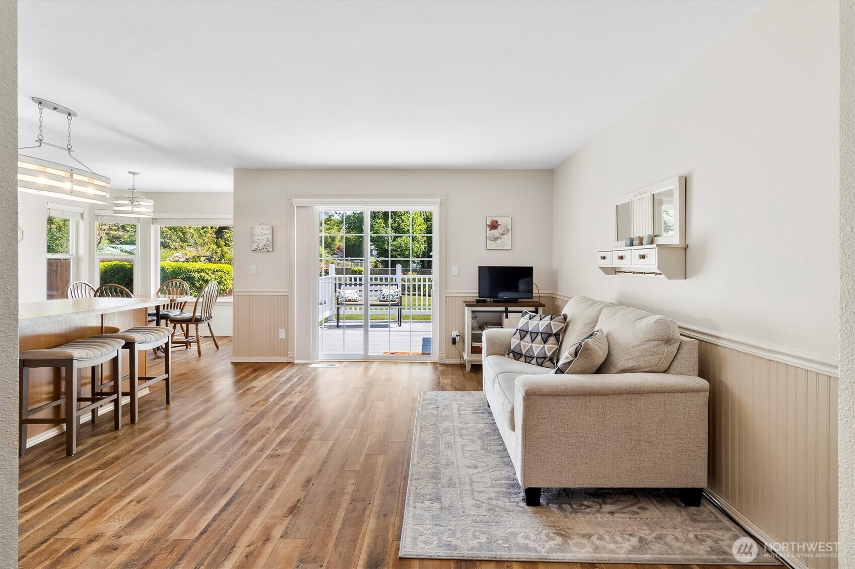 Ferndale, Washington 98248, United States, 4 Bedrooms Bedrooms, ,2 BathroomsBathrooms,Residential,Active,159711