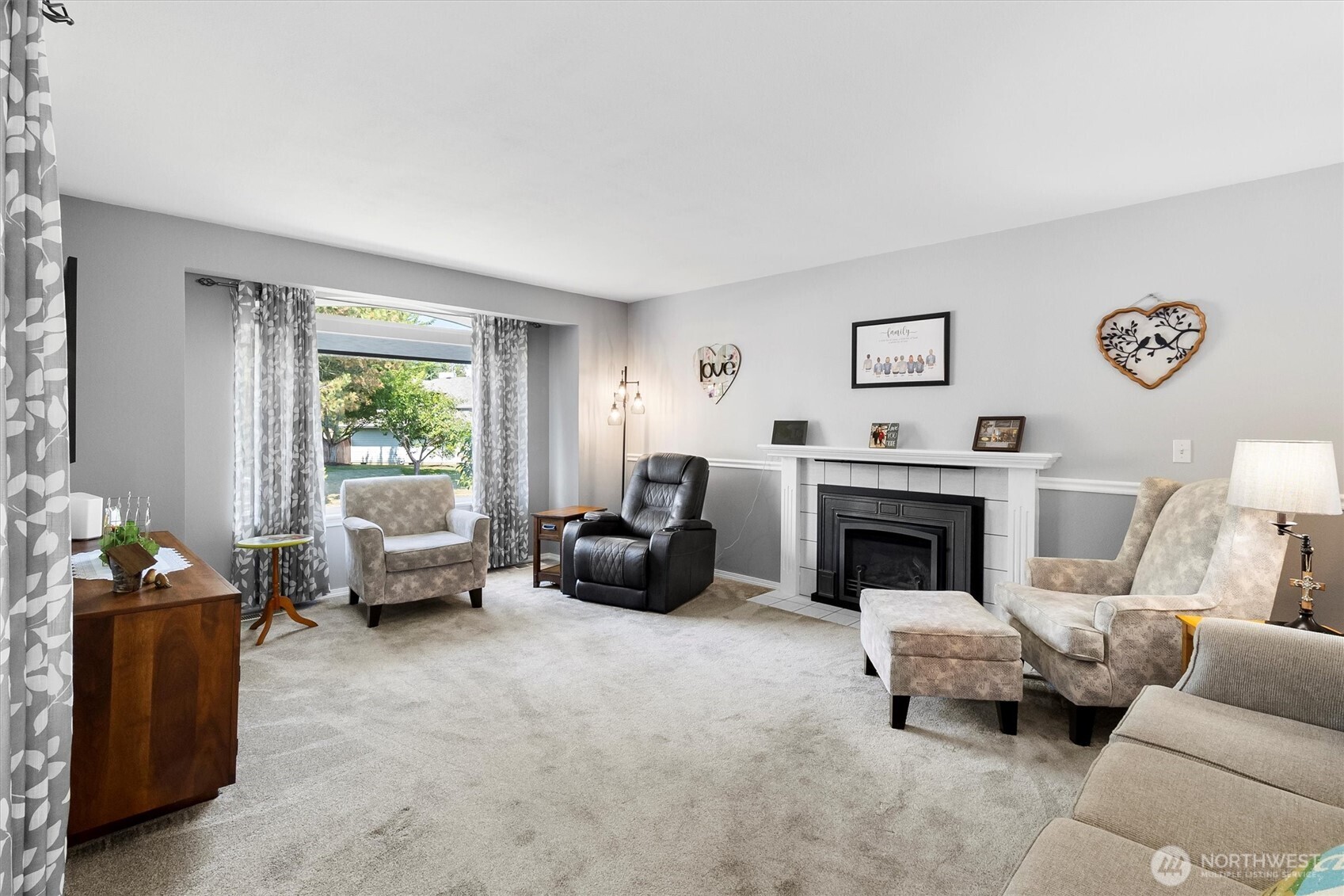 Ferndale, Washington 98248, United States, 4 Bedrooms Bedrooms, ,2 BathroomsBathrooms,Residential,Active,159711