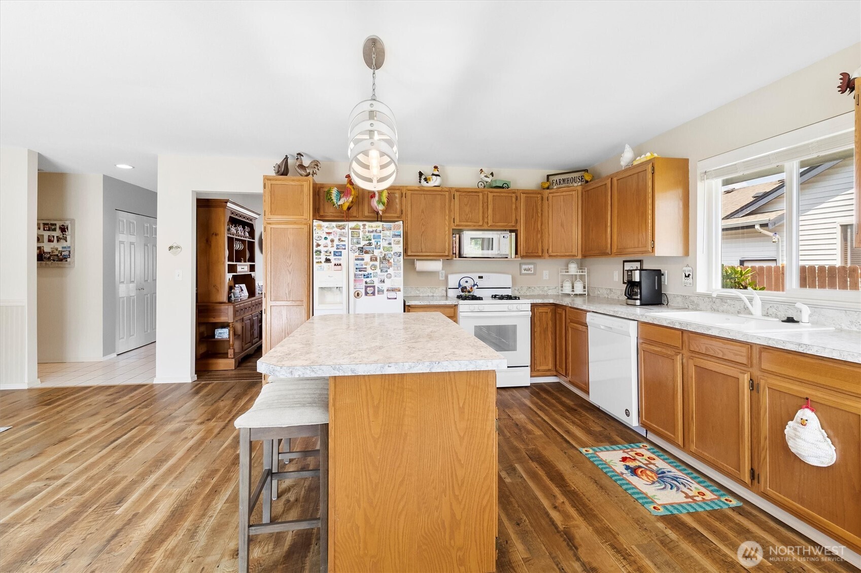 Ferndale, Washington 98248, United States, 4 Bedrooms Bedrooms, ,2 BathroomsBathrooms,Residential,Active,159711