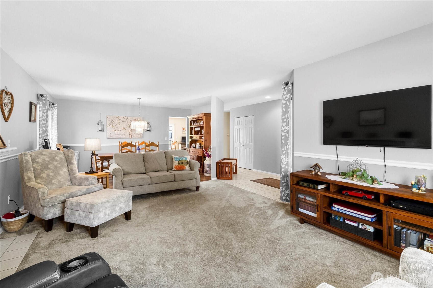 Ferndale, Washington 98248, United States, 4 Bedrooms Bedrooms, ,2 BathroomsBathrooms,Residential,Active,159711