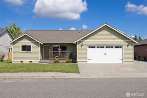 Photo of 406 Amareen Court, Nooksack, WA 98276 (MLS # 2562651)