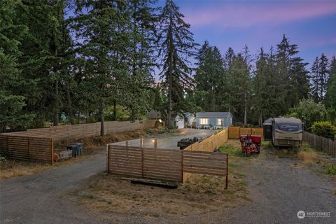 A home in Spanaway