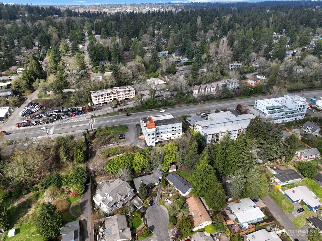 Photo of 10516 Lake City Way NE, Seattle, WA 98125 (MLS # 2360358)