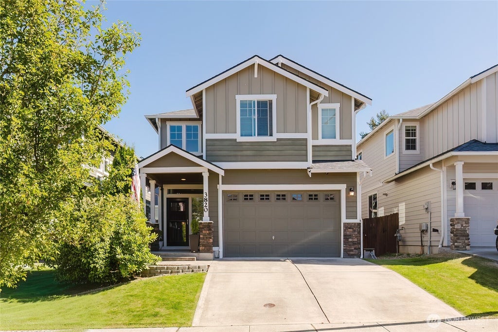 Photo of 3820 Discovery Avenue SW, Bremerton, WA 98312 (MLS # 2583678)