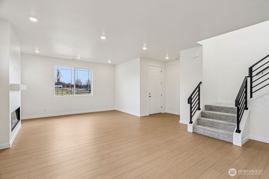 Photo of 4610 87th Avenue NE #WM-26, Marysville, WA 98270 (MLS # 2504062)